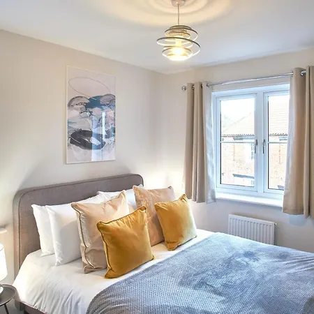 Host & - Guillemot House Holiday home *