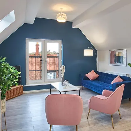 Holiday home Host & - Guillemot House *